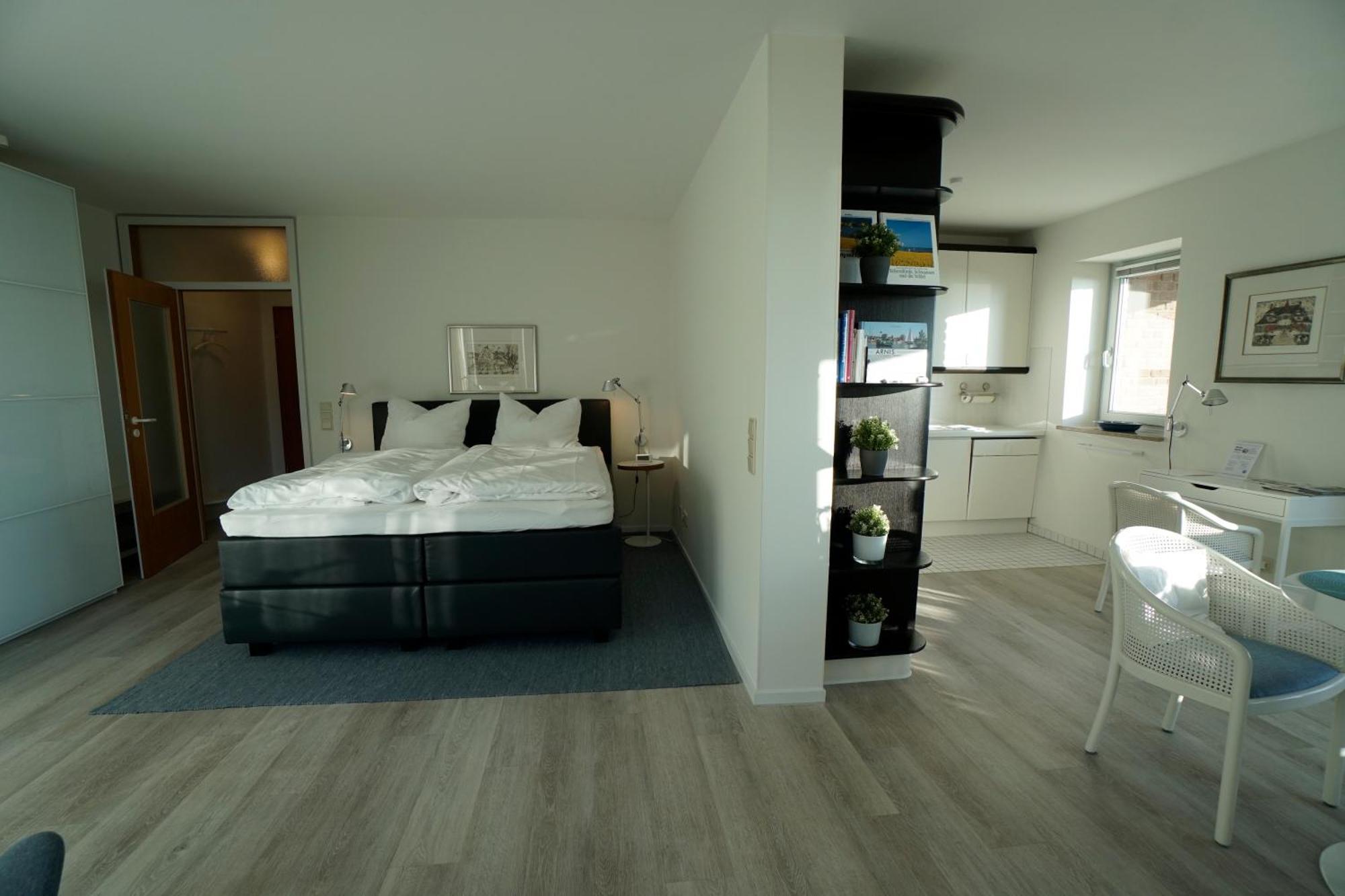 Ferienwohnung Strandhuepfer - Direkt Am Meer Eckernförde Esterno foto